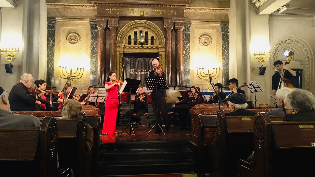 J. S. Bach concerto for two violins in D minor. Xavier Inchausti and Lucia De Santis ( 2• mov.)