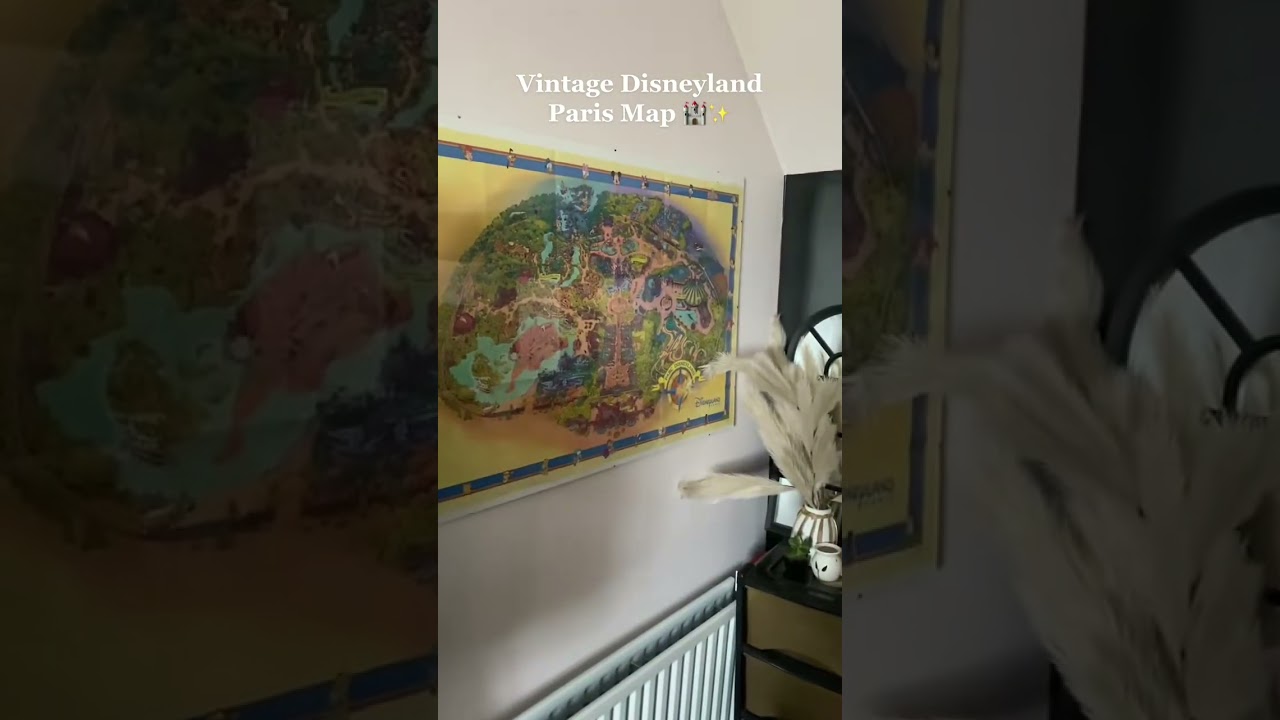 Vintage Disneyland Paris Map ✨🗺️🏰