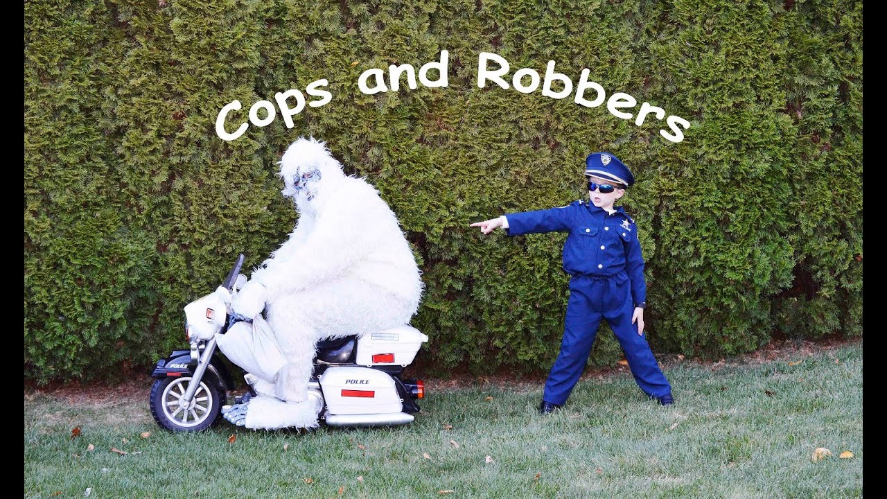 Officer Ryan Pretend Play Police Story with Yeti
