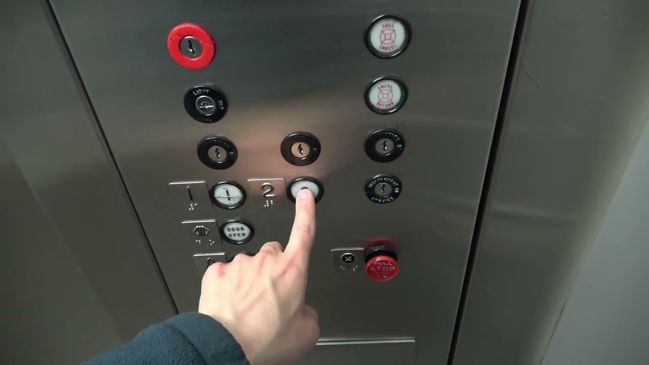 УЖАСНЫЙ ЗАПУСК! Dover Traditional Hydraulic Elevator, медицинская научная библиотека в Колледж-Ст...