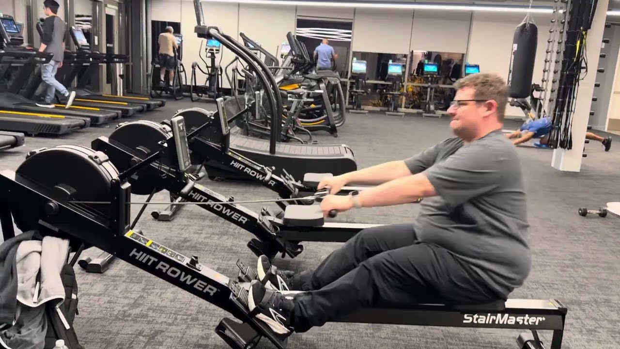 Rowing. Check form