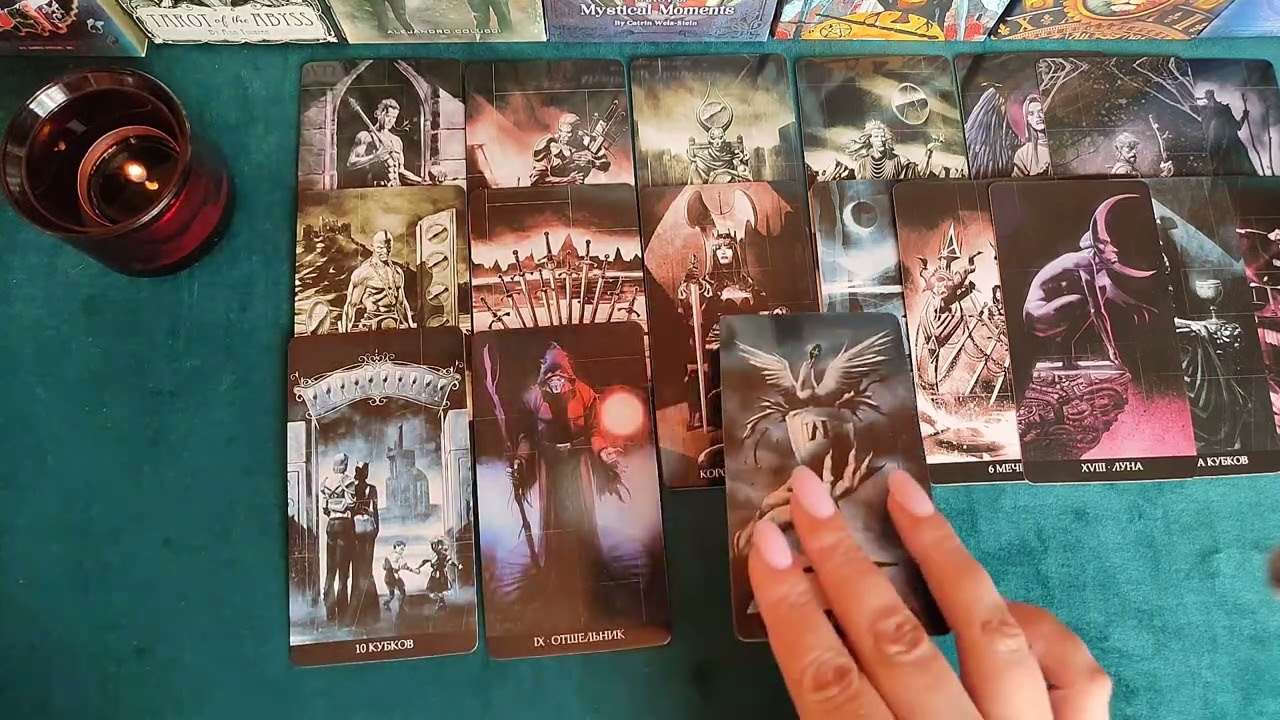 Таро для мужчин❤ КАКАЯ ЖЕНЩИНА ДУМАЕТ О ВАС? ✨ таро гадание для мужчин
