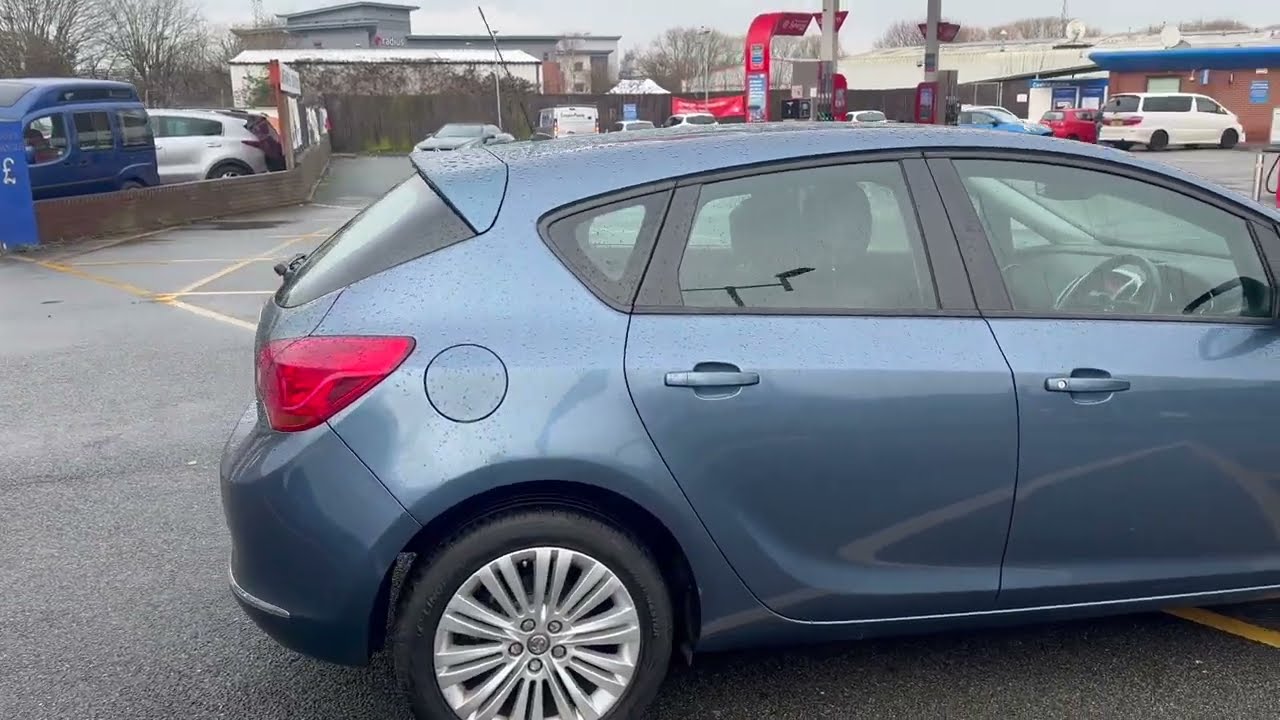 14 Plate Vauxhall Astra Detailed Walkaround