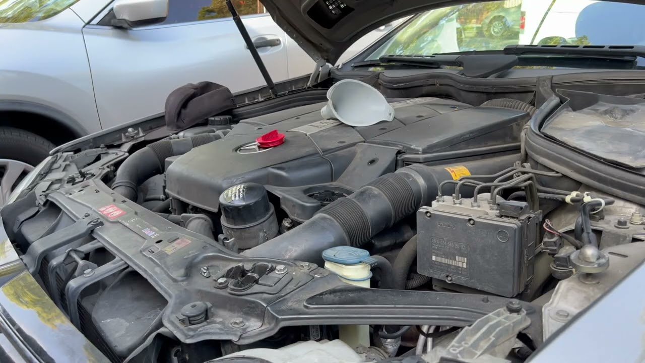 2005 mercedes benz clk500  oil change