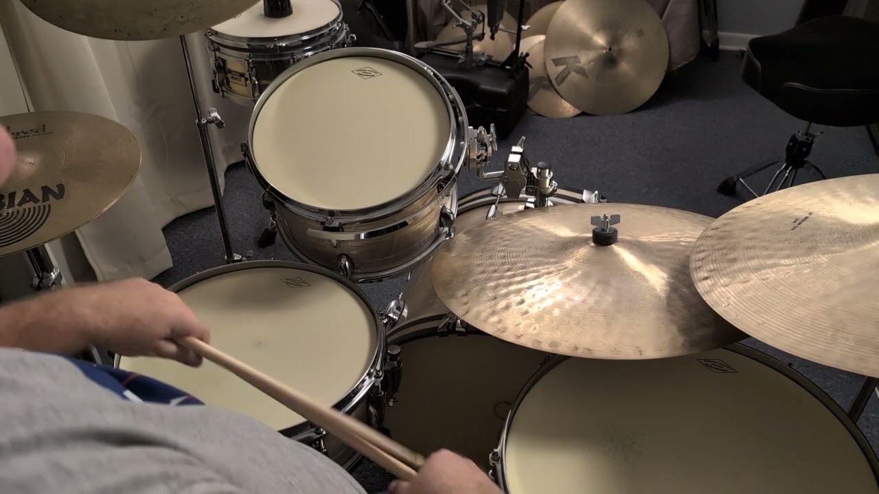 LKLKK 5 note pattern for drumset independence 