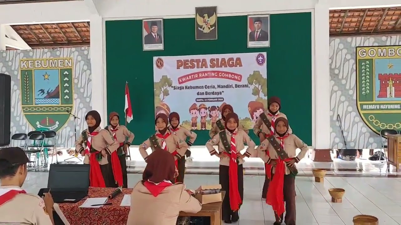 Pesta siaga putri luwes banget narinya