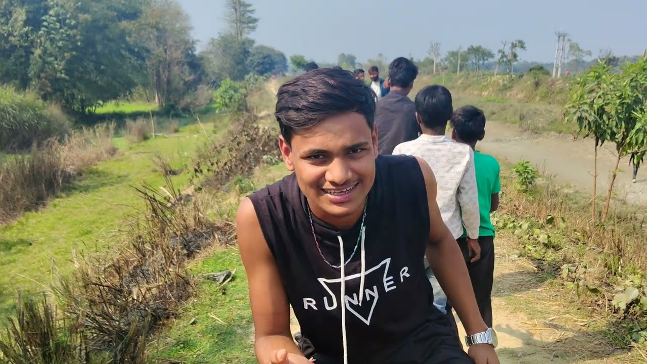 #dekhiae ham log cricket match Khel rahe hain aur funny 🤣 bolo is vlog ka maja lijiye aap log 
