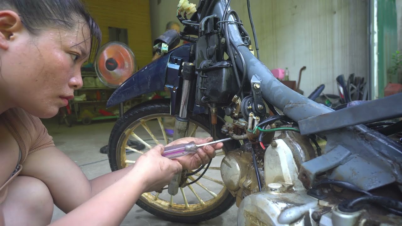 Full video: Technology for manufacturing and restoring old broken motorbikes into 150cc BMX