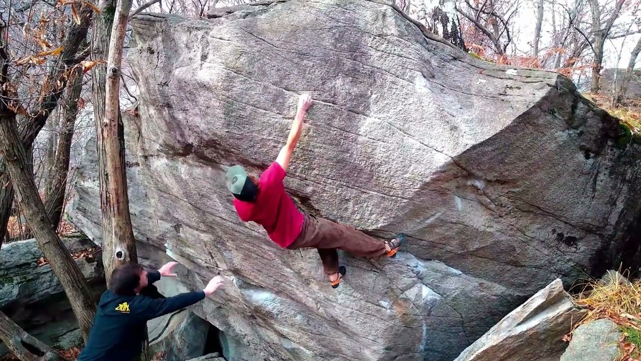 Le pilier, 7b+. Chironico