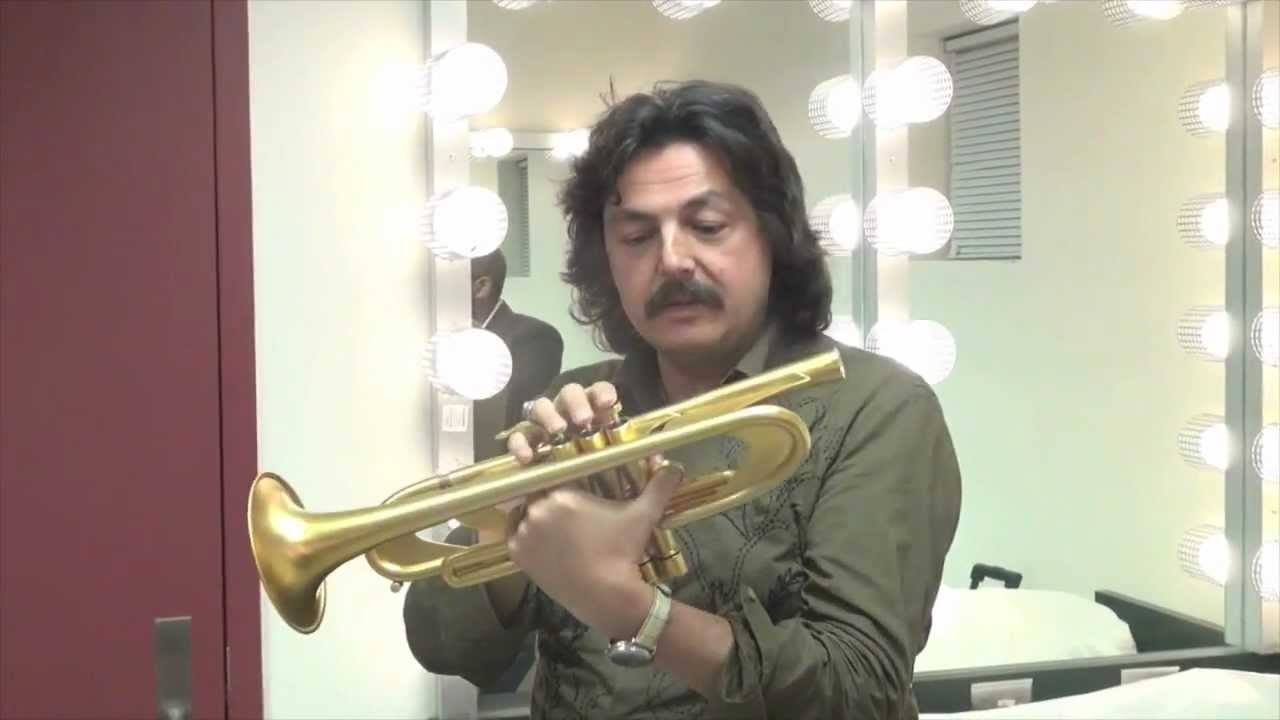 ANDREA GIUFFREDI PLAYS TERENCE'S RAJA!