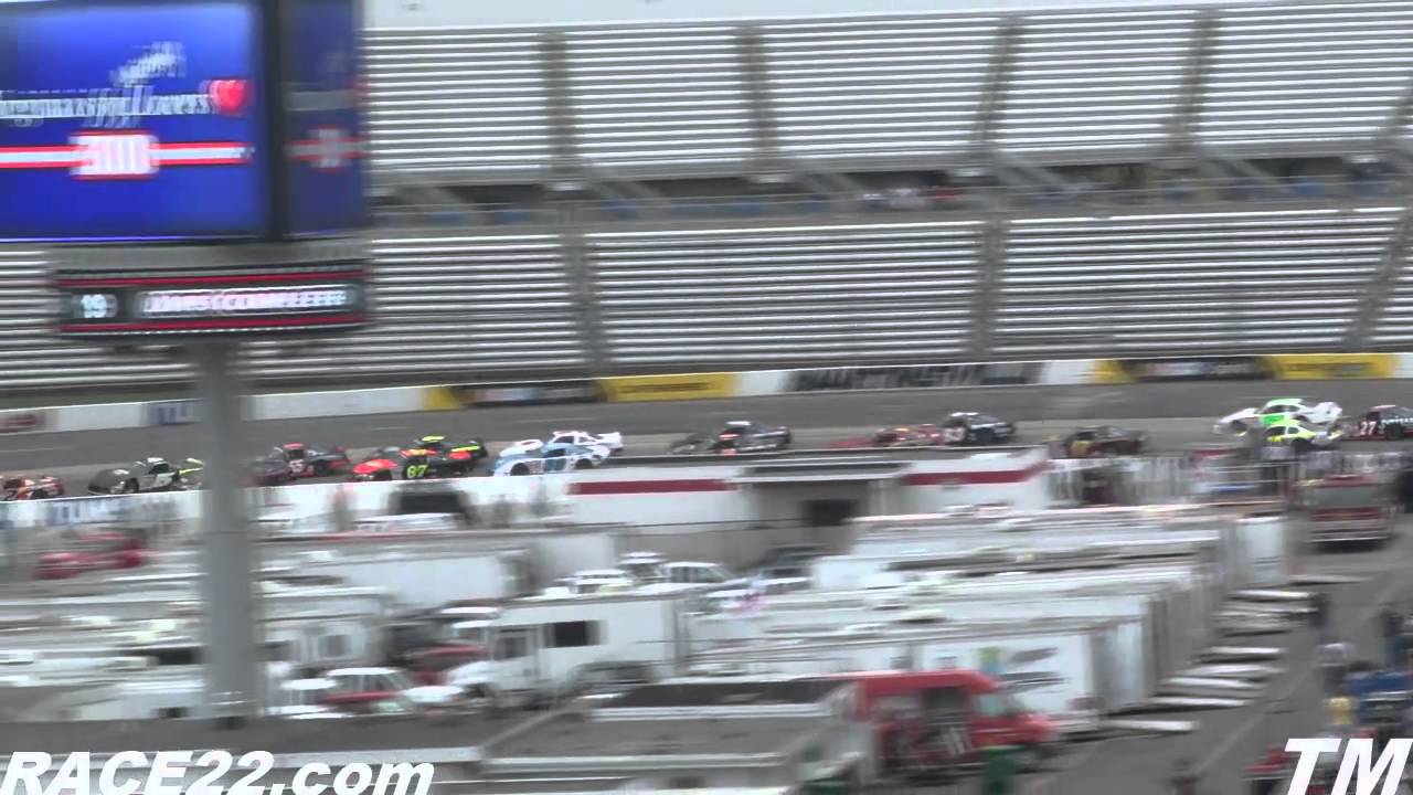 Martinsville Speedway - 10/3/10 - Virginia is for Racing Lovers 300 - Highlights