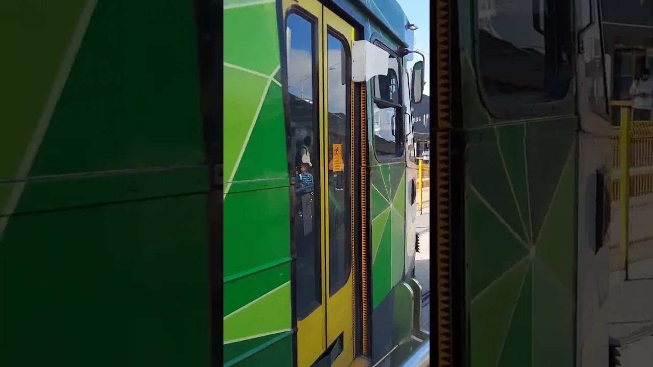 Z Class Tram 220 Departs Flinders Street Station