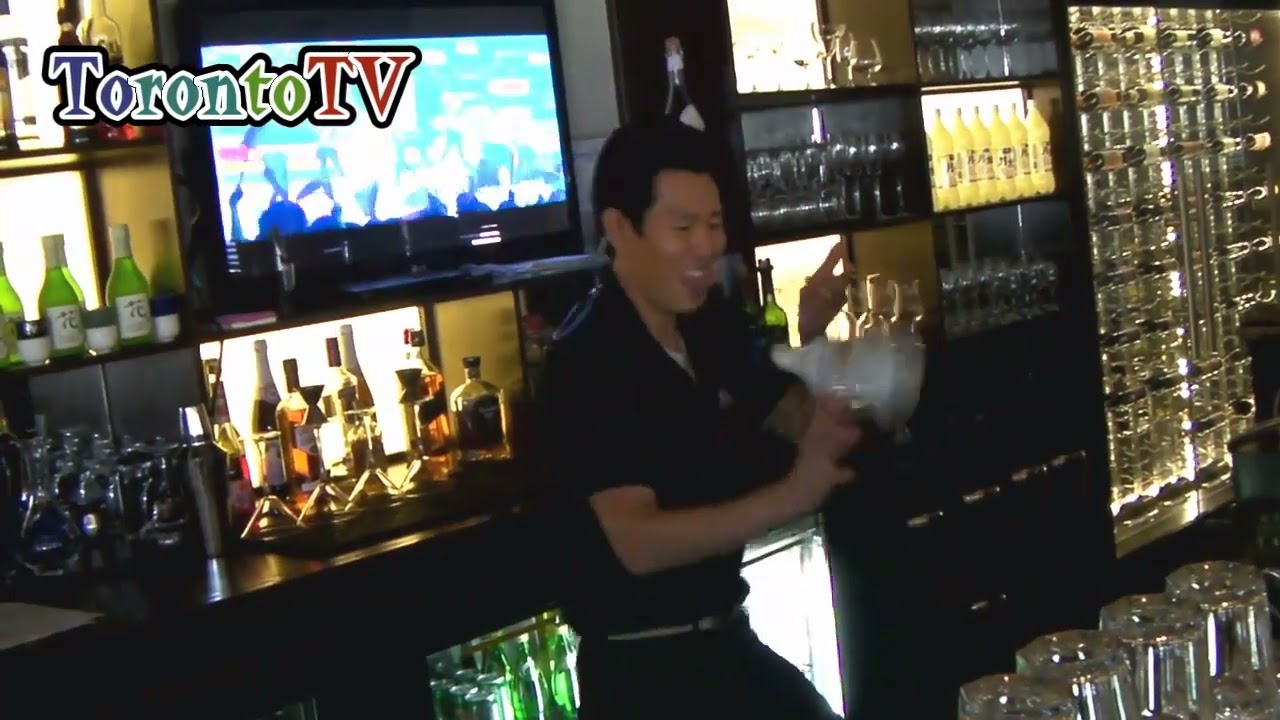 20120807, Acrobatic Bartender, Toronto, Canada, #torontotv