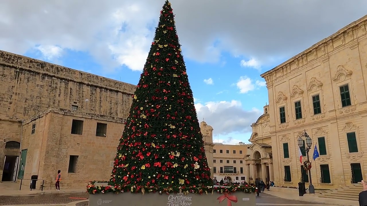 Christmas in Malta-Part 2- St Julians, Spinola Bay and Valetta