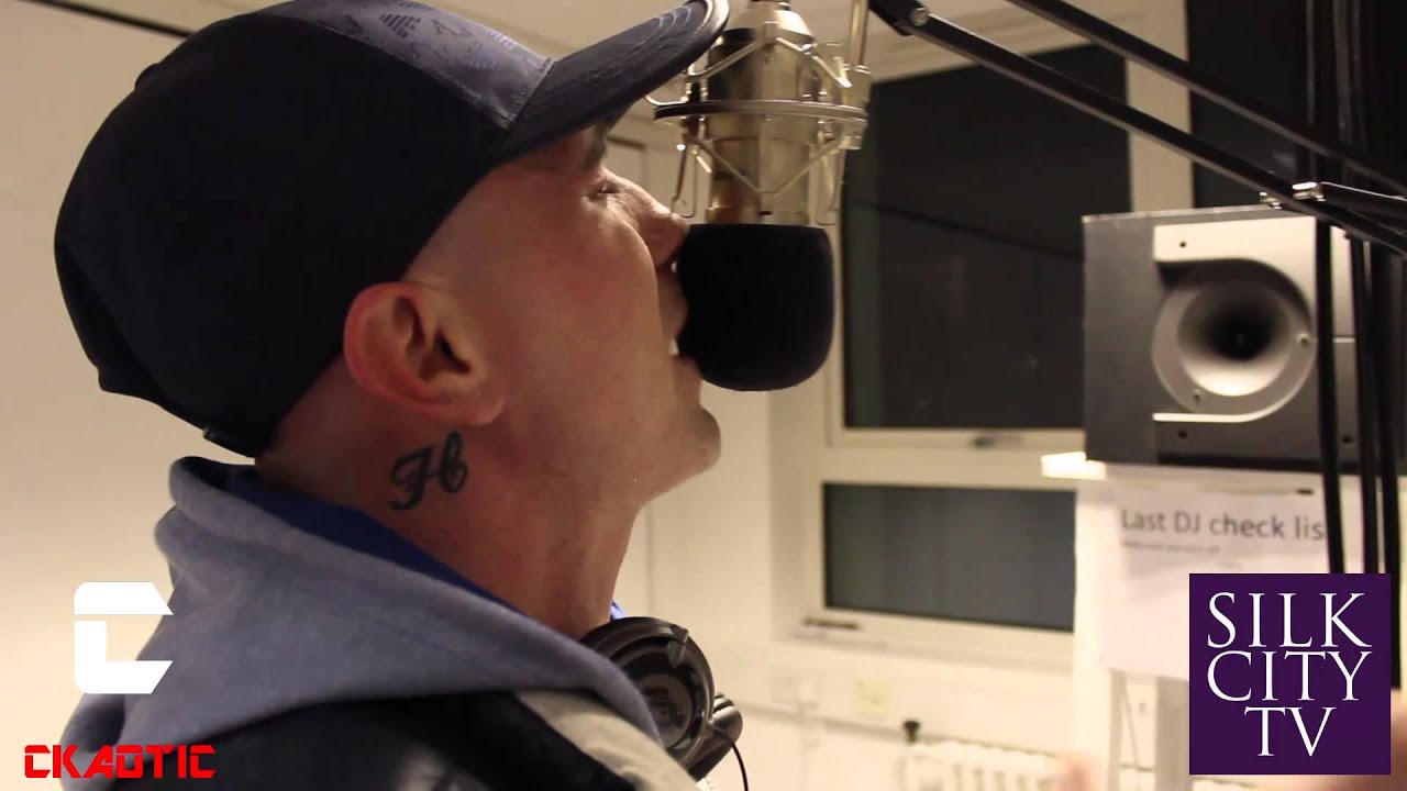 Lz Vs Hatcha @SilkCityRadio #DJBIGMIKEESHOW
