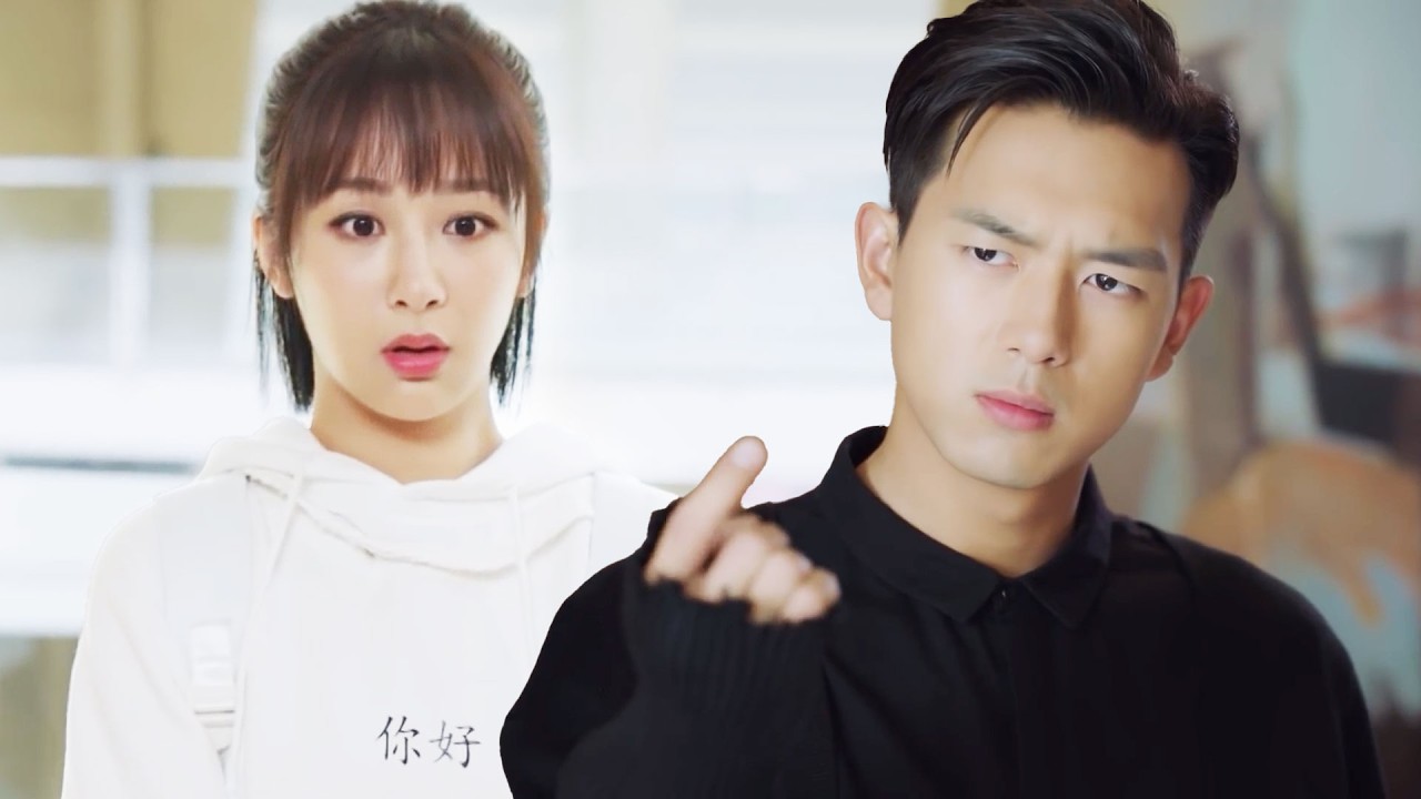 高冷男神強勢壁咚佟年，沒想到佟年慌到自爆暗戀全過程！💖 #亲爱的热爱的 #Go Go Squid! #李现 💞#杨紫 💞