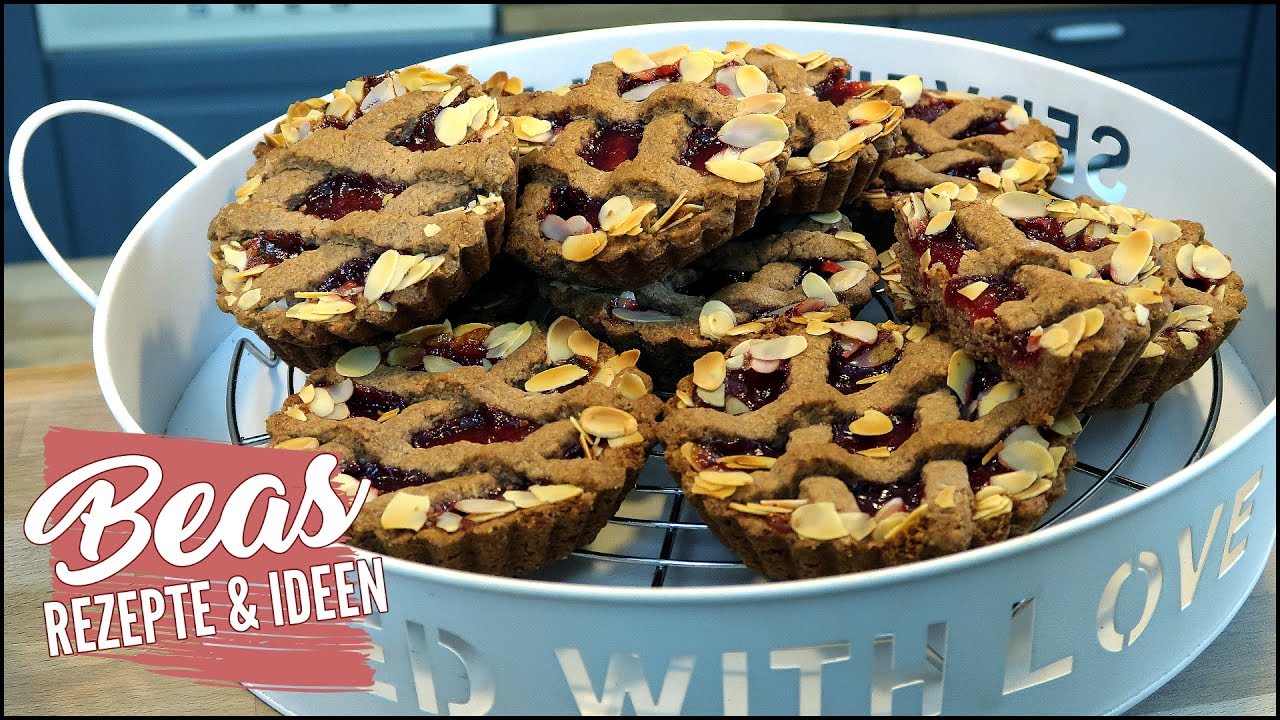 Linzer Törtchen Rezept | Kleine Linzer Torten backen | Teilchen mit Himbeermarmelade