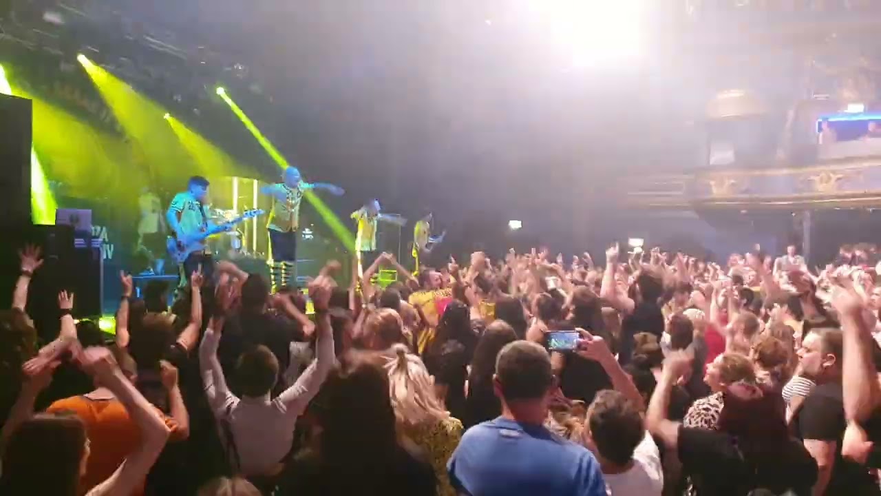 Dubioza Kolektiv, (Bubrezi) - Live in Brixton, London, 2022