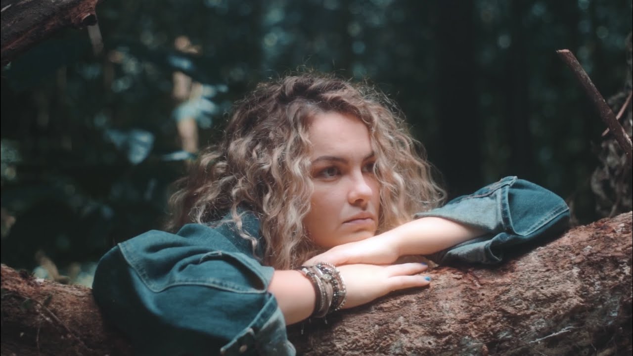 Lua Blanco e a Órbita • Ready-Set-Go (Lyric Video)