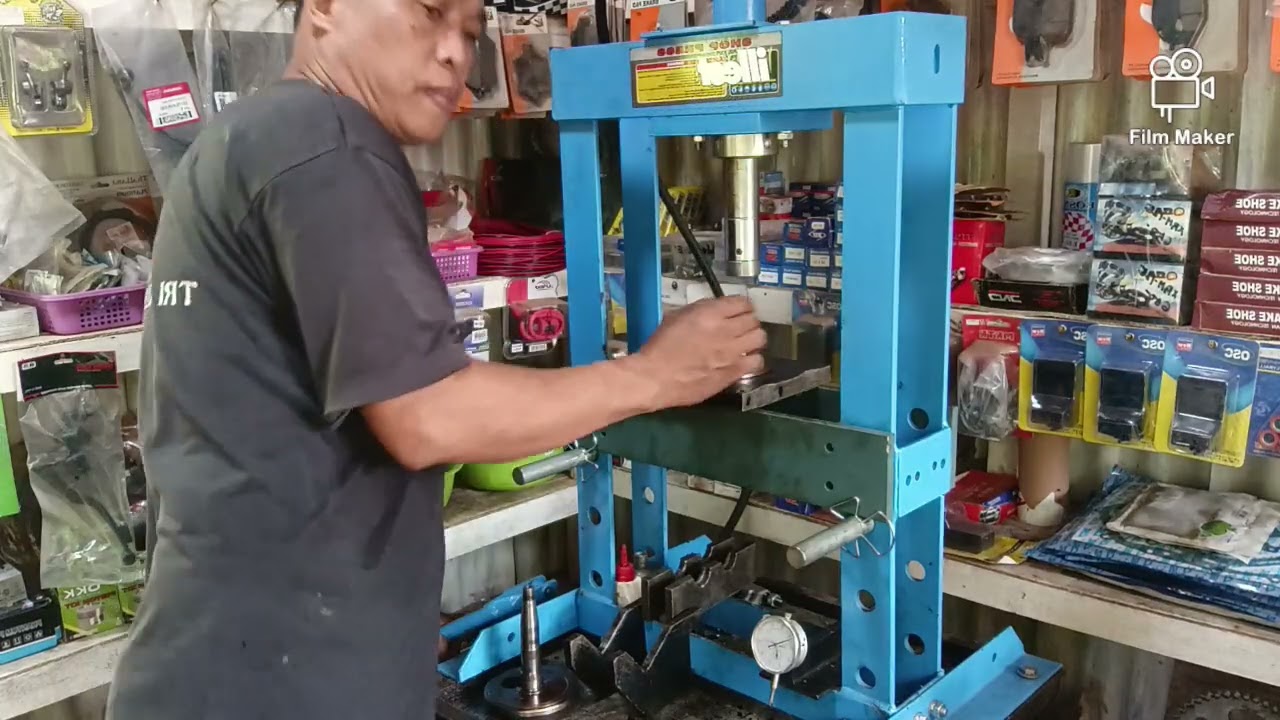 Paano ba mag palit ng connecting rod ng motorcycle 