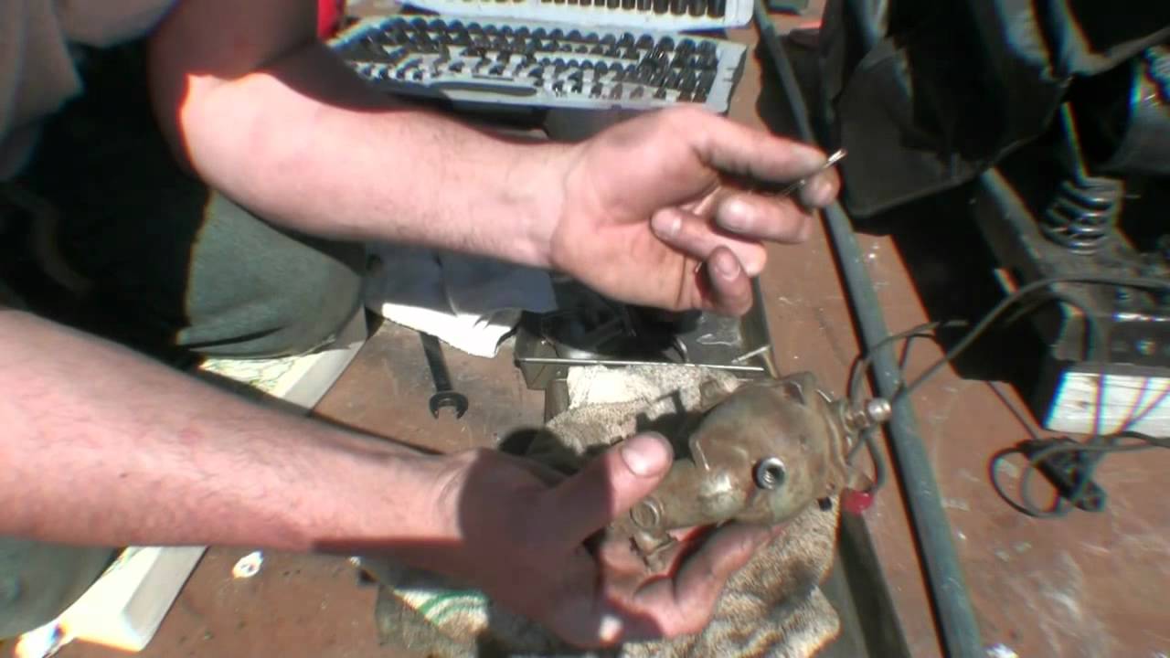 Briggs and Stratton 3 Horsepower Updraft Carb Rebuild part 1.