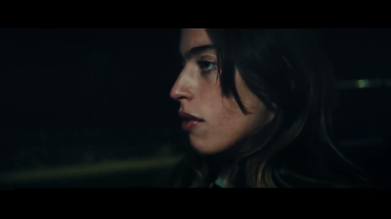 ⎠57th KVIFF⎛ Festivalové zprávy CZ: Den 2 – Ceny pro Vikander a Crowea, znělka s Deppem
