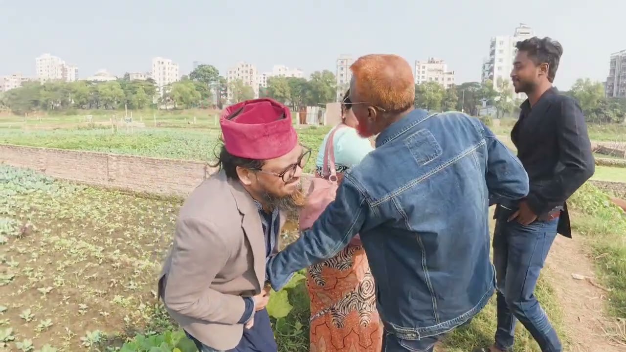 প্রবাসী দেশে এসে রাস্তায়  ভিক্ষা করে স্ত্রী  স্বামীর নামে বাড়ি না করে নিজের নামে করেছে  প্রবাসীর থ
