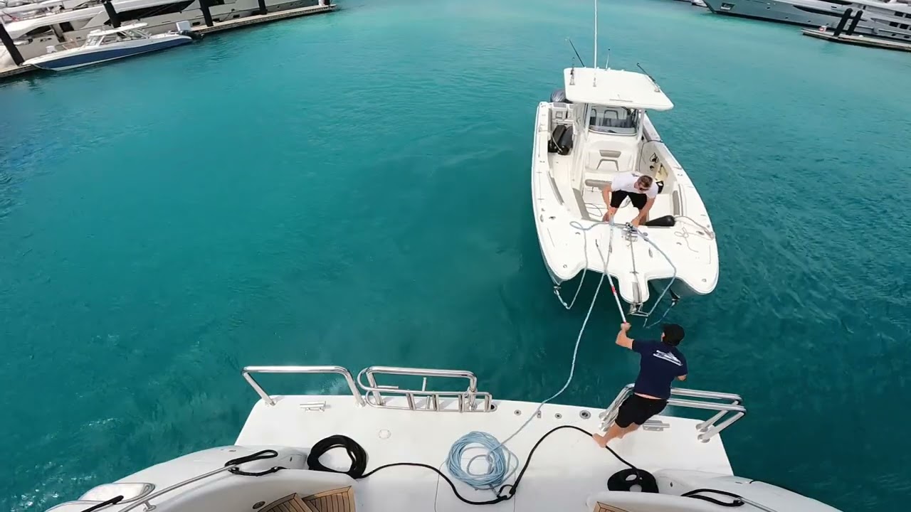 100’ #yacht departing #albany #marina and hooking up a #tow