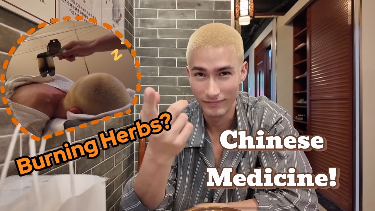 [米卡mikah]🔥Burning herbs on your body? - Trying MOXIBUSTION for the first time! (ENG-SUB)
