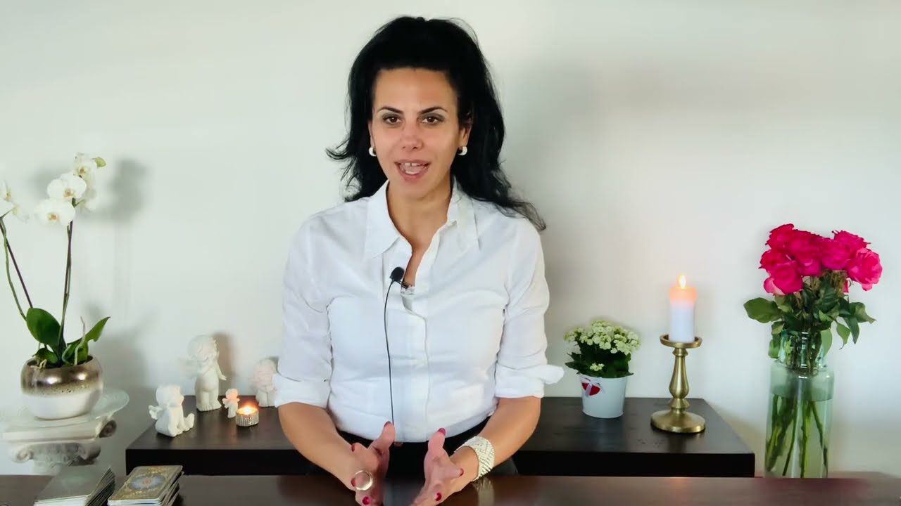 CAPRICORN ♑️ YOU ARE INCREDIBLE UNIQUE 😜 HOW YOU DO THIS?? Weekly Love Reading ♥️