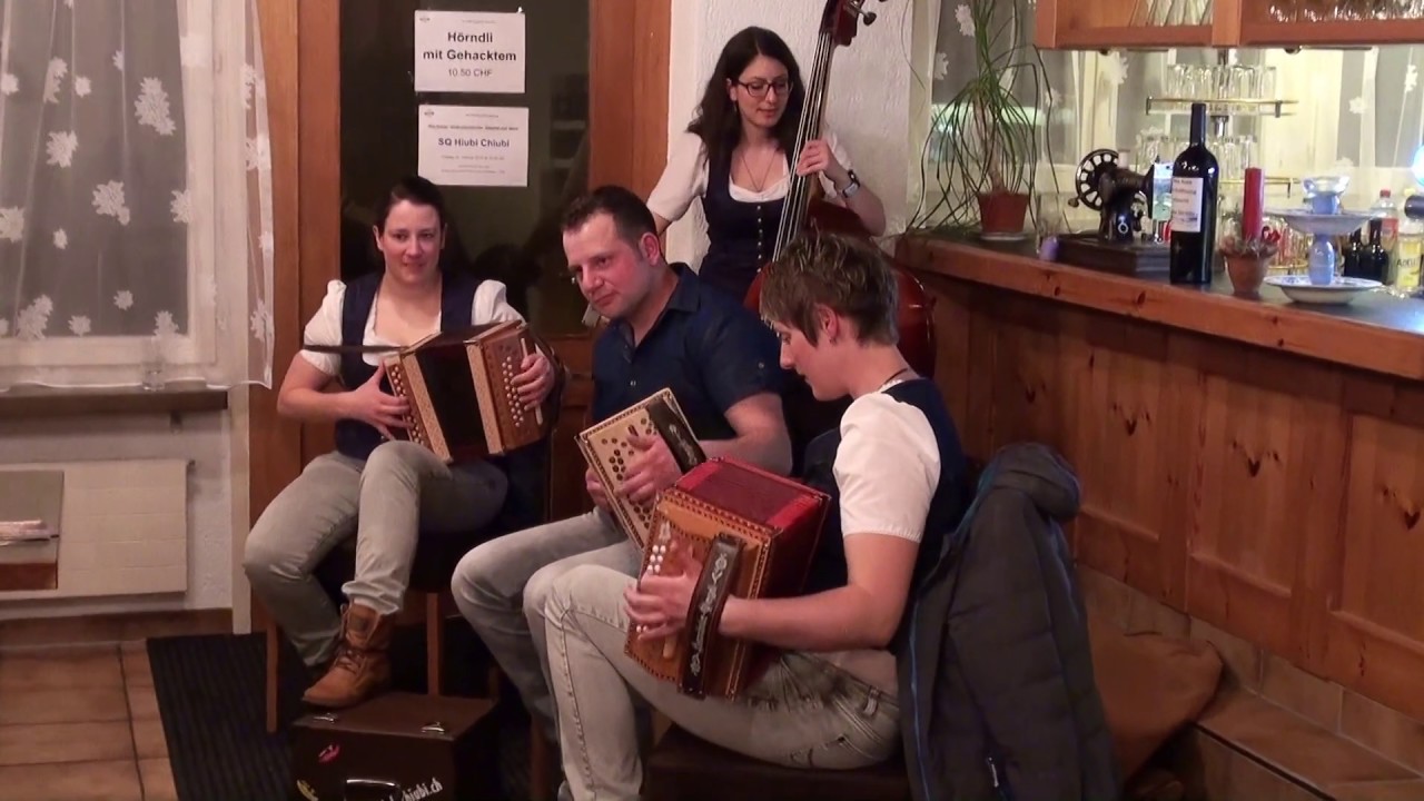 Schneehas Musik  mit SQ Hiubi Chiubi