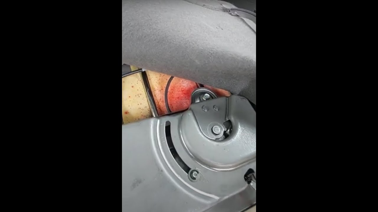 Honda Odyssey 3rd Row Seat Fix - Won't Release From Floor, Not Folding.  Actual Fix, Not Temporary