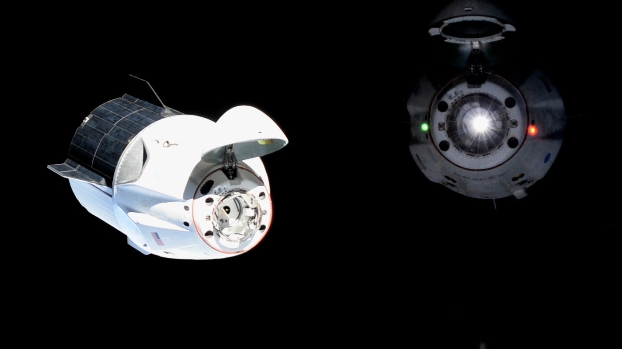 Crew Dragon docking time-lapse