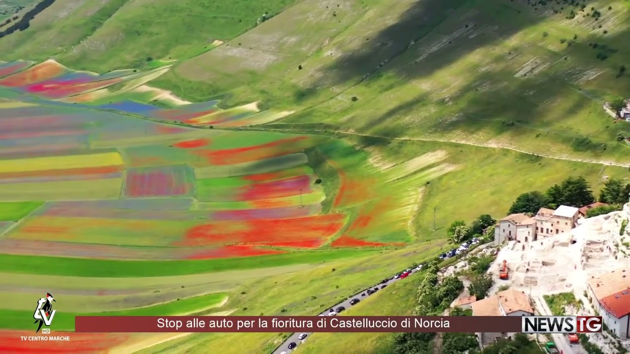 Stop alle auto per la fioritura di Castelluccio di Norcia