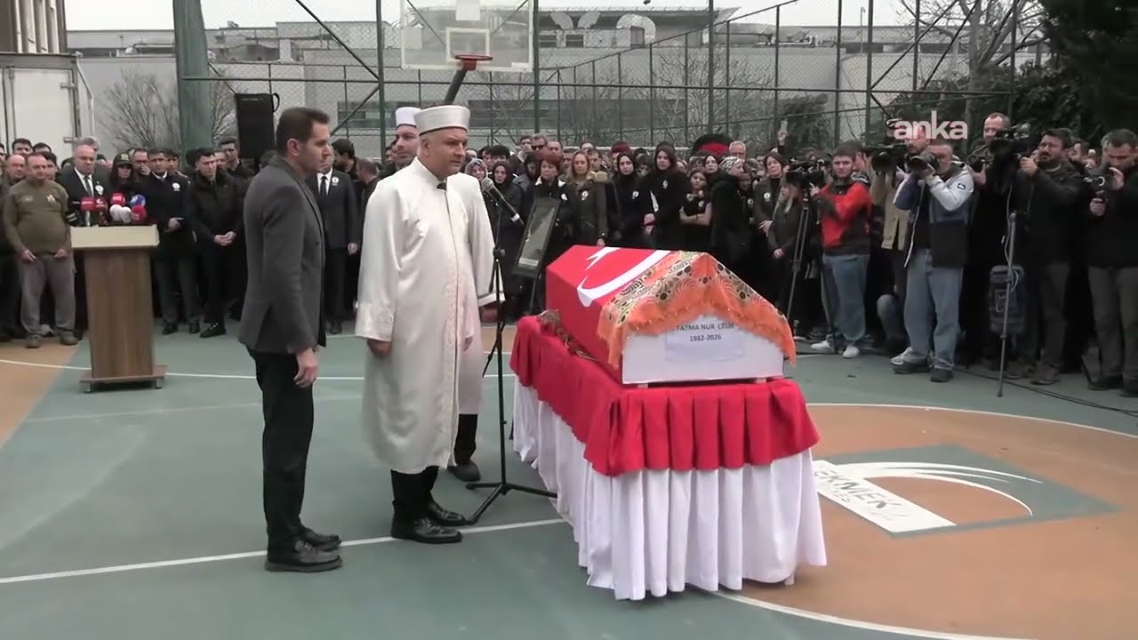 Lise öğrencisinin saldırısında yaşamını yitiren Fatma Nur Çelik için tören düzenleniyor # Canlı