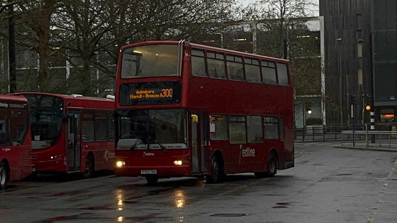 Lovley Axles | Journey on Redline Route 300 | Volvo B7TL Plaxton President (Y703 TGH)