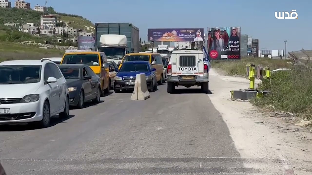الاحتلال يشدد إجراءاته على حاجز حوارة.