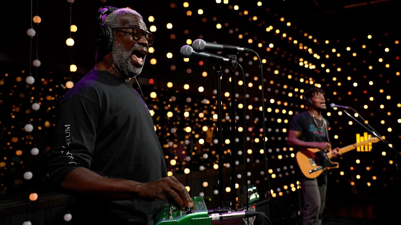 Tunde Adebimpe - Magnetic (Live on KEXP)