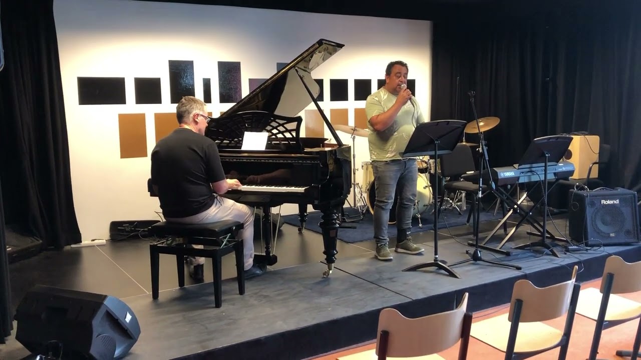 Medley: That’s Why The Lady Is A tramp - Cheek To Cheek - All Of Me - Henry Claase singing