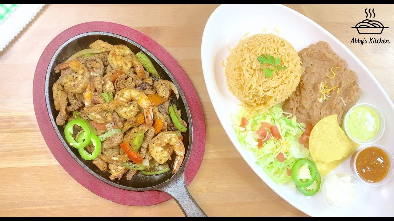 فاهيتا الستيك والدجاج والروبيان Steak, Chicken & Shrimp Fajitas - Restaurant Style Fajitas