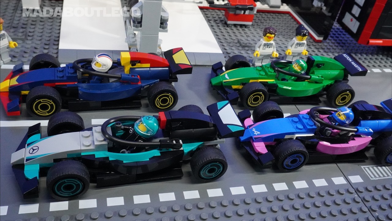 LEGO City F1 Garage & Mercedes-AMG & Alpine Cars 60444