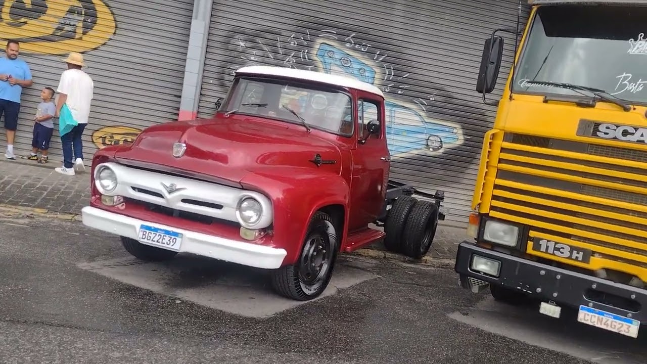 Encontro de carros antigos Arujá SP 