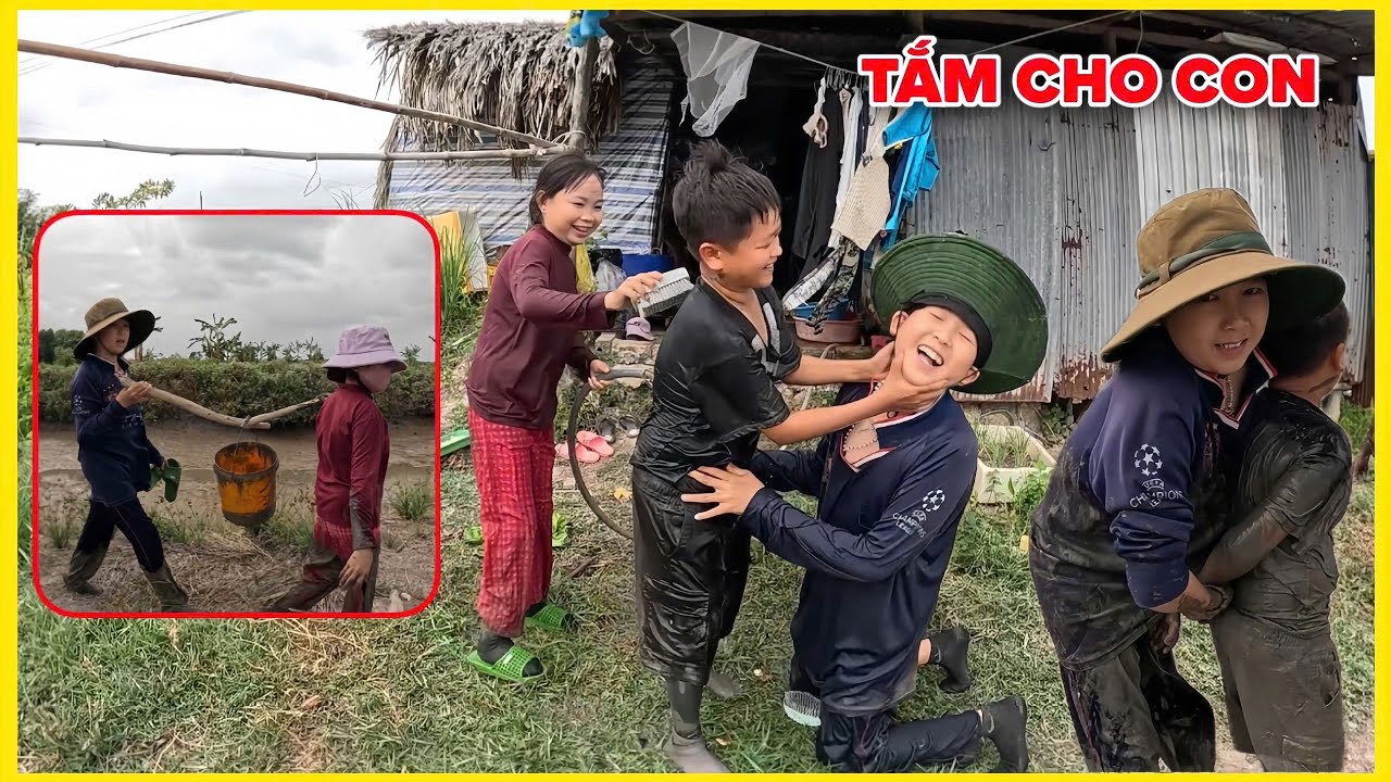 3 Anh Em Lăn Lộn Vu&ocirc;ng C&aacute; Như Tr&acirc;u C&aacute;i Kết Bội Thu & M&agrave;n Tắm Huy T&iacute; Hon Cười Xỉu | B&eacute; Hạt Ti&ecirc;u
