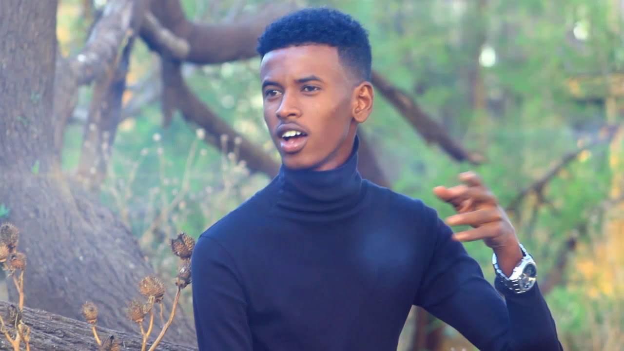 fanaanka ugu dada yar fananinta somaliyed oo wacadaro dhigaya xamse sheri