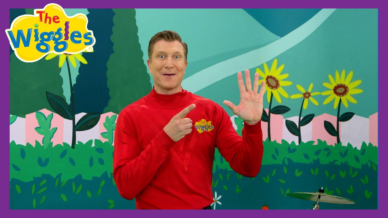 Five Finger Family 🖐️ Nursery Rhymes and Kids Songs 🎵 The Wiggles