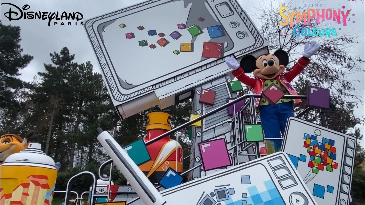 A Million Splashes of Colour – FULL Debut Performance | Disneyland Paris