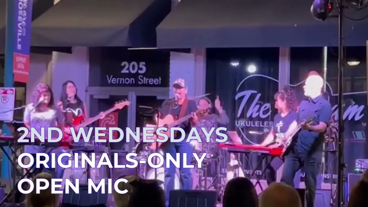 Songwriters Collective with Andrea Lynne