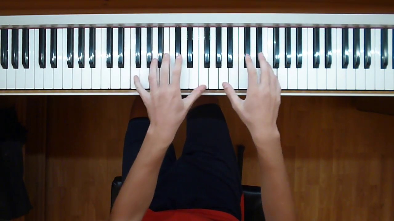 Skit - Dream bank - Sofiane Pamart + Bataclan de Medine ( vue de haut) piano33