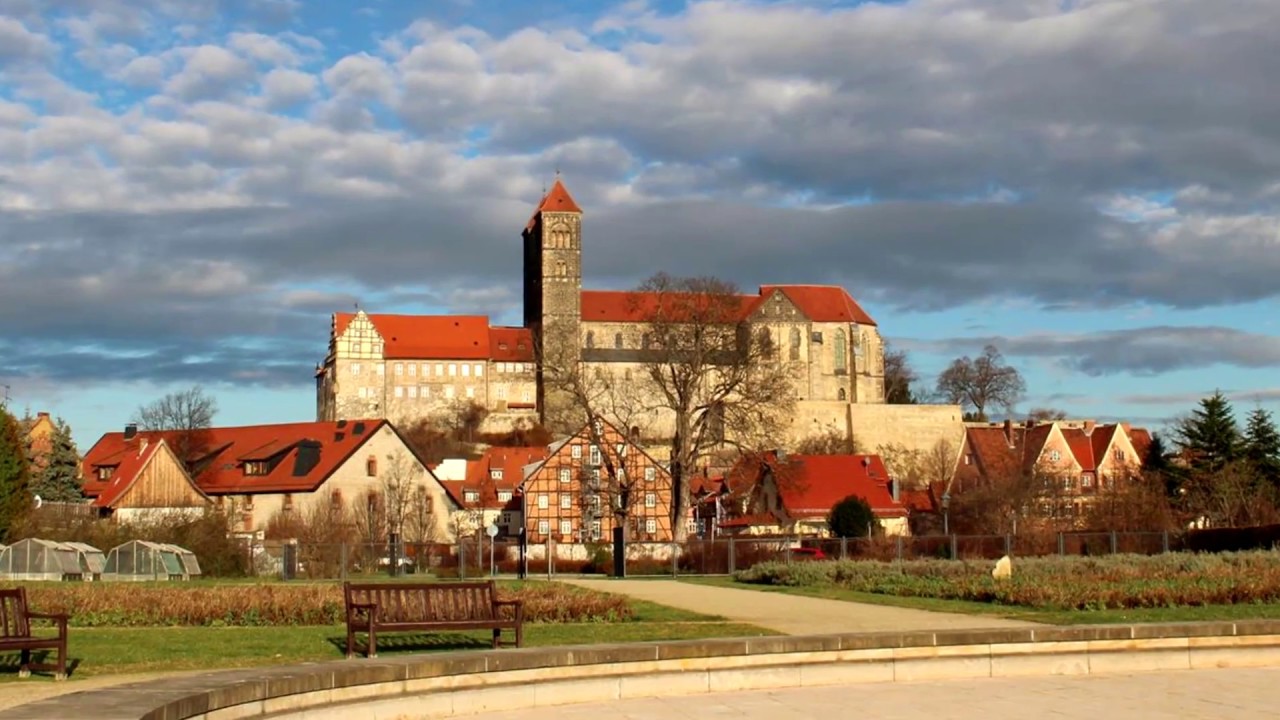 Ein Weg zum Quedlinburger Schlossberg ♜