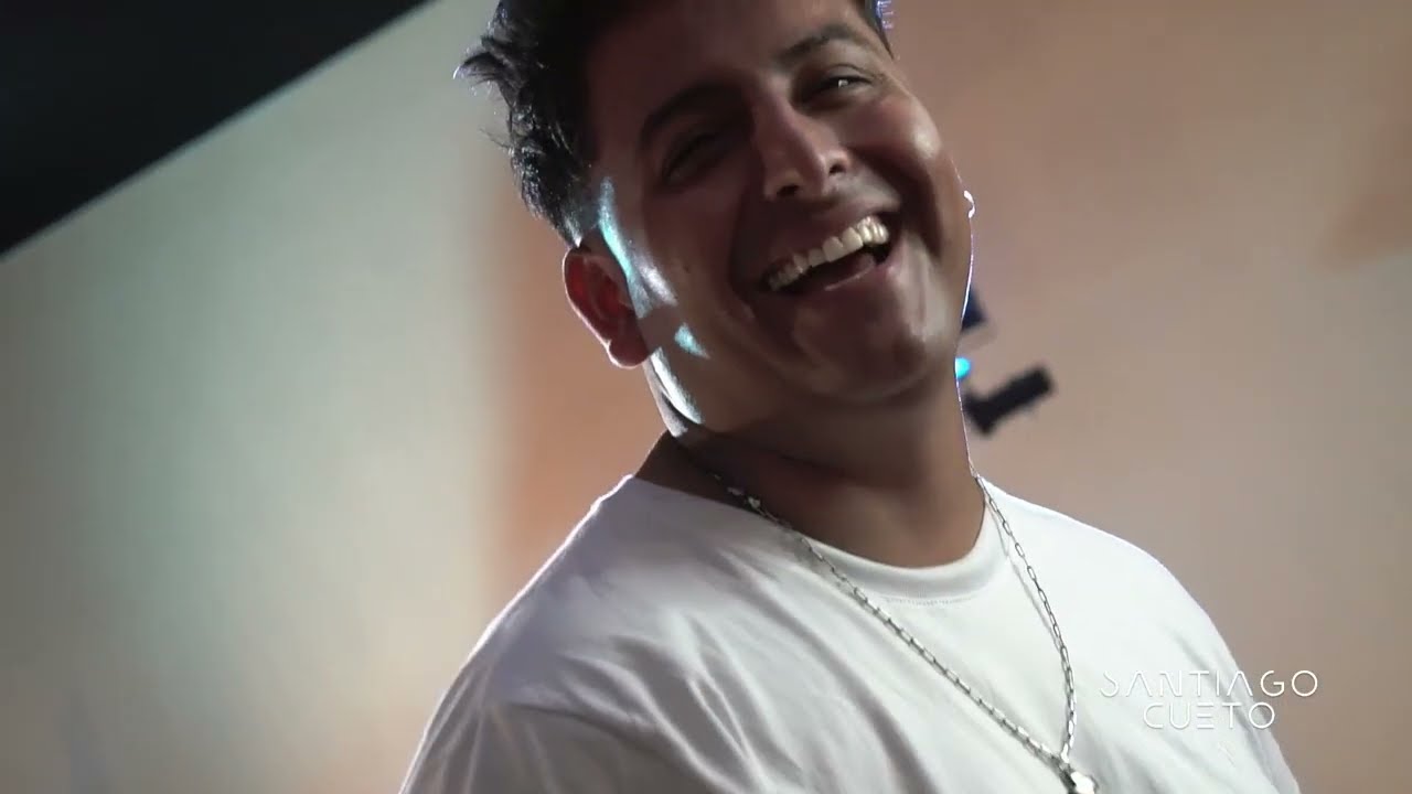 Santiago Cueto // Conmigo Sin Ti (Video Oficial)